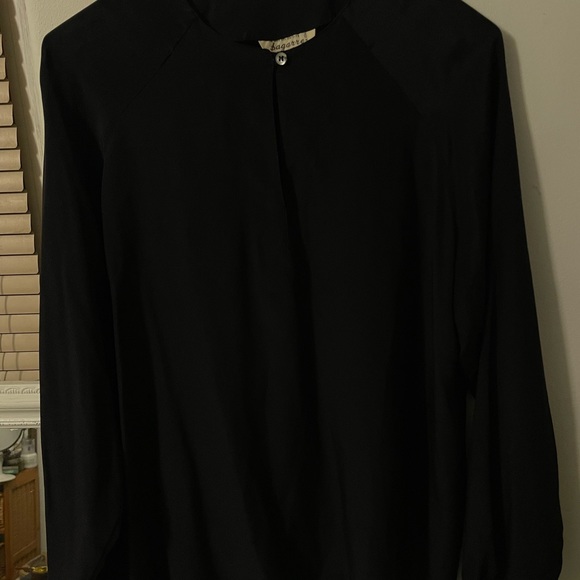 100% Silk Longsleeve Blouse - Picture 4 of 5